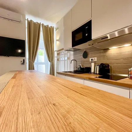 Mh Guest house