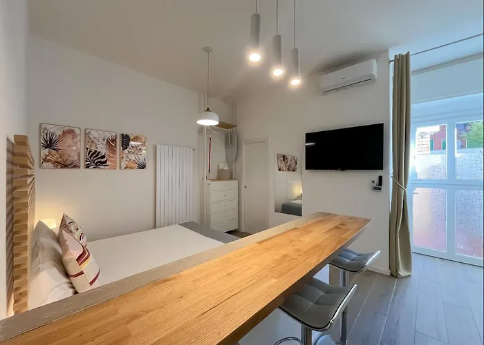 Mh Pensjonat Mediolan